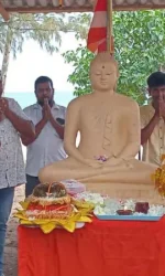 ත්රිකුණාමලය වෙරළේ පන්සලක් ඉදි කිරීම: ‘කඩා ඉවත් කරන්න ගියේ නීති විරෝධී හෝටලයක්’